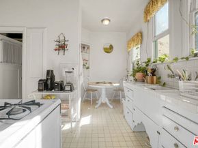 346 N Spaulding Avenue, Los Angeles CA 90036