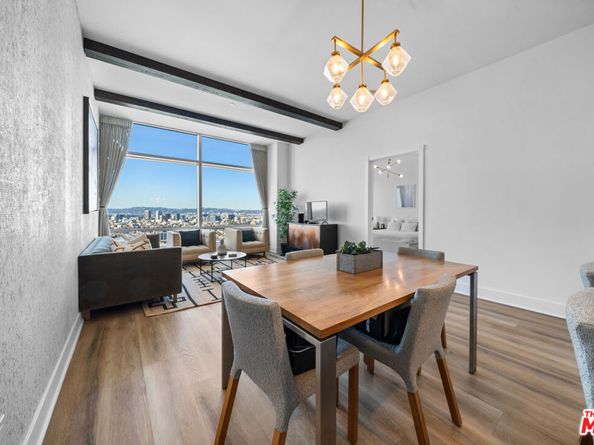 900 W Olympic Boulevard 32F, Los Angeles CA 90015