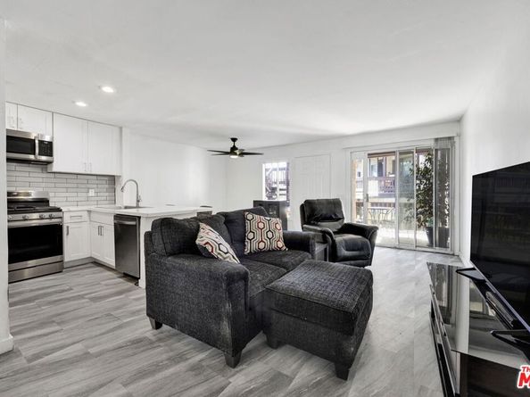 12330 Osborne Street 77, Pacoima CA 91331