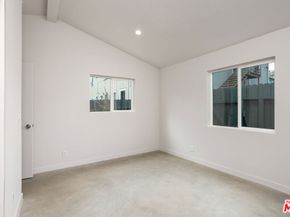 126 Franklin Court, Glendale CA 91205