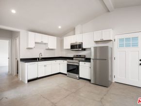 126 Franklin Court, Glendale CA 91205