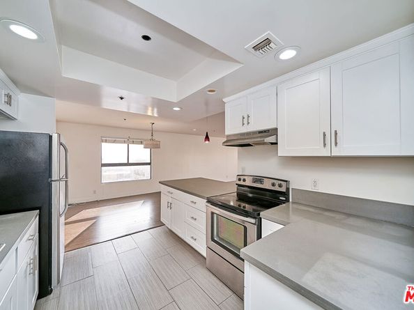 727 S Ardmore Avenue 801, Los Angeles CA 90005