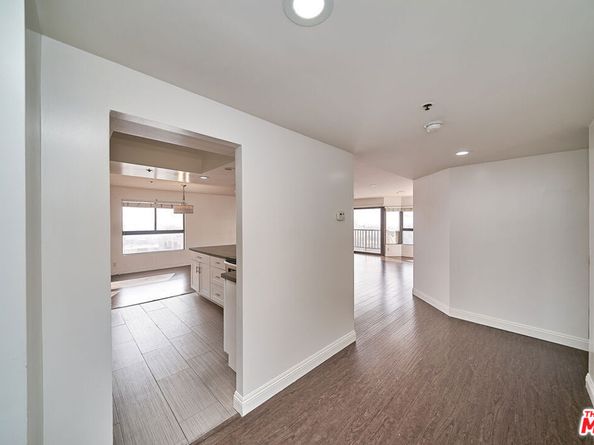 727 S Ardmore Avenue 801, Los Angeles CA 90005