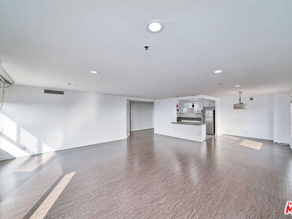 727 S Ardmore Avenue 801, Los Angeles CA 90005