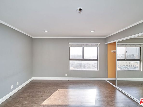 727 S Ardmore Avenue 801, Los Angeles CA 90005