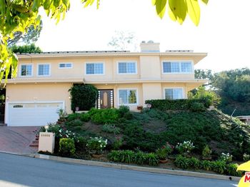 11502 Dona Teresa Drive