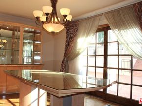 11502 Dona Teresa Drive, Studio City CA 91604