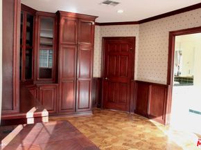 11502 Dona Teresa Drive, Studio City CA 91604