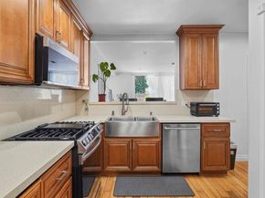 3801 Sutro Avenue, Los Angeles CA 90008