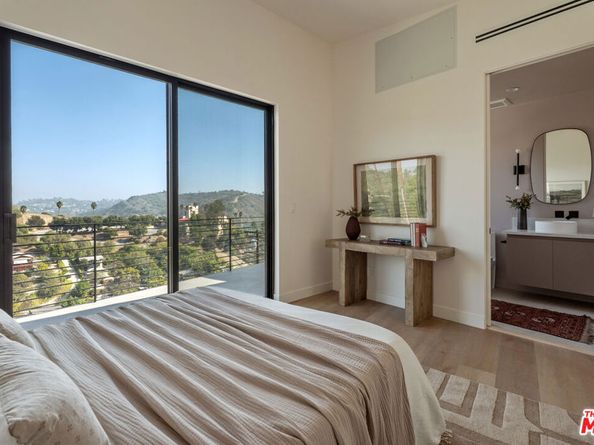 4691 Glenalbyn Drive, Los Angeles CA 90065