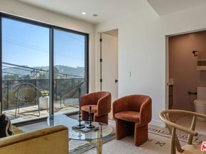 4691 Glenalbyn Drive, Los Angeles CA 90065