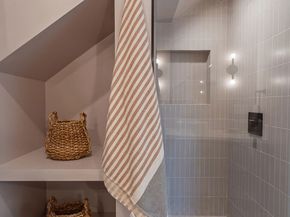 4691 Glenalbyn Drive, Los Angeles CA 90065