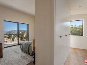 4691 Glenalbyn Drive, Los Angeles CA 90065