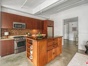 849 S Broadway 604, Los Angeles CA 90014