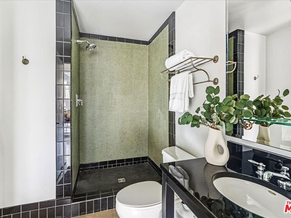 849 S Broadway 604, Los Angeles CA 90014