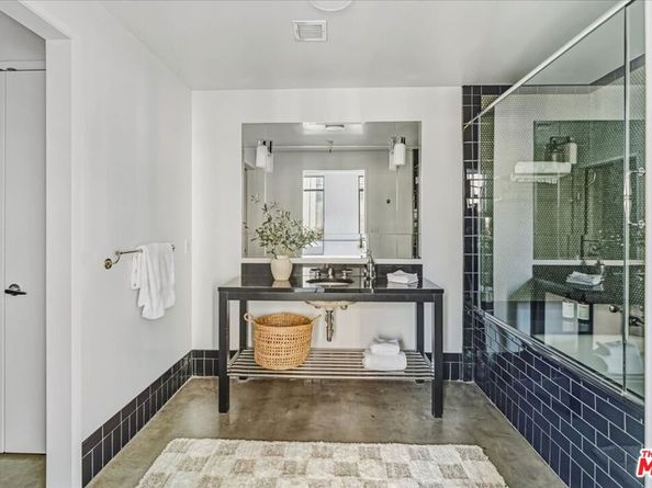 849 S Broadway 604, Los Angeles CA 90014