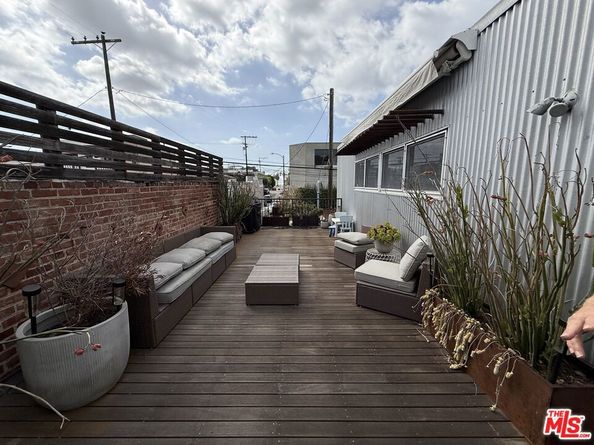 1322 Innes Place, Venice CA 90291
