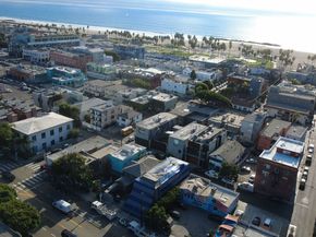 1322 Innes Place, Venice CA 90291