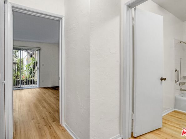 1831 Prosser Avenue 101, Los Angeles CA 90025