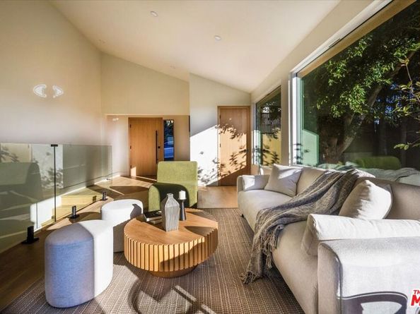 1930 Kemper Street, Los Angeles CA 90065