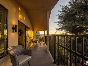 1930 Kemper Street, Los Angeles CA 90065