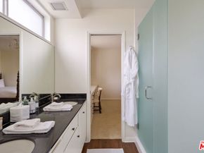 205 Georgina Avenue, Santa Monica CA 90402