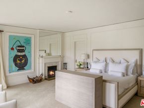 205 Georgina Avenue, Santa Monica CA 90402