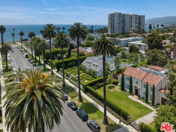 205 Georgina Avenue, Santa Monica CA 90402