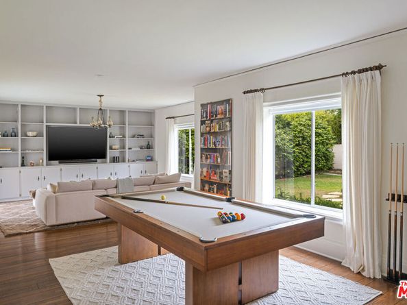 205 Georgina Avenue, Santa Monica CA 90402