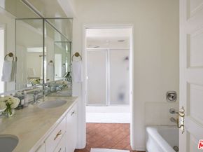 205 Georgina Avenue, Santa Monica CA 90402