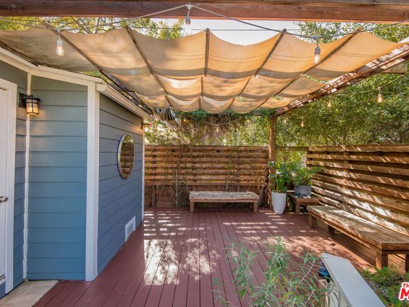 8530 Lookout Mountain Avenue, Los Angeles CA 90046