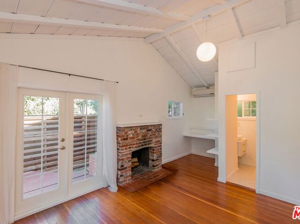 8530 Lookout Mountain Avenue, Los Angeles CA 90046