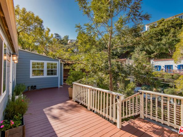 8530 Lookout Mountain Avenue, Los Angeles CA 90046