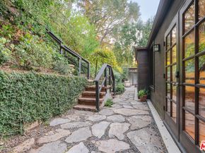 9624 Yoakum Drive, Beverly Hills CA 90210