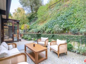 9624 Yoakum Drive, Beverly Hills CA 90210