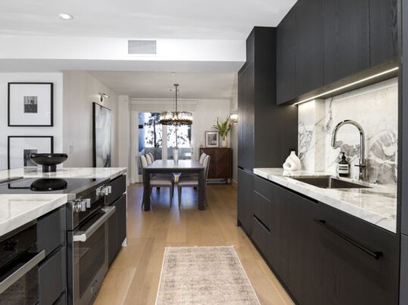 122 N Clark Drive 306, West Hollywood CA 90048