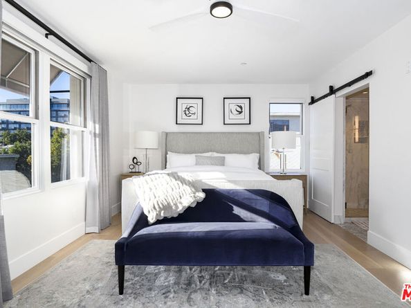 122 N Clark Drive 306, West Hollywood CA 90048