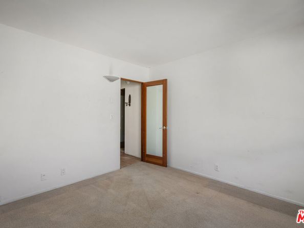 1017 Pearl Street E, Santa Monica CA 90405