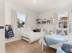 7818 Truxton Avenue, Los Angeles CA 90045