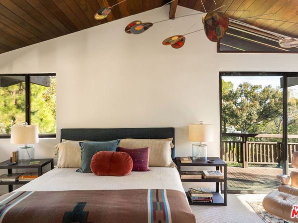 7837 Woodrow Wilson Drive, Los Angeles CA 90046