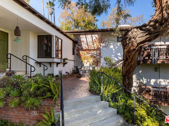 7837 Woodrow Wilson Drive, Los Angeles CA 90046