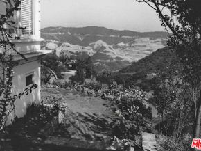 7837 Woodrow Wilson Drive, Los Angeles CA 90046