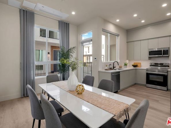 125 Plymouth Street, Inglewood CA 90302