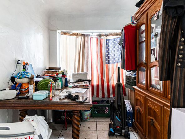 6033 Clarkson Avenue, Maywood CA 90270