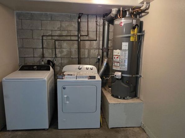 1154 N Sycamore Avenue 8, Los Angeles CA 90038