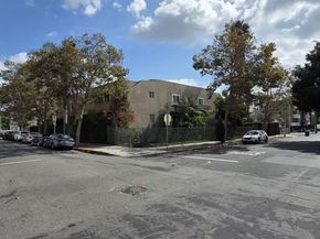 1154 N Sycamore Avenue 8, Los Angeles CA 90038