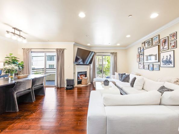 951 Granville Avenue 202, Los Angeles CA 90049