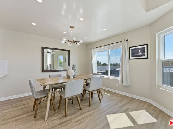 2677 Centinela Avenue 402, Santa Monica CA 90405