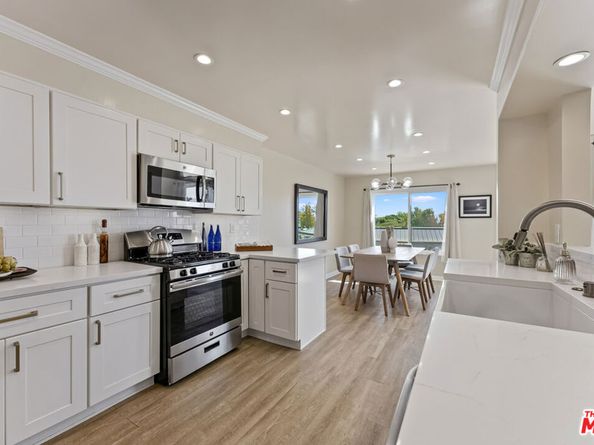 2677 Centinela Avenue 402, Santa Monica CA 90405