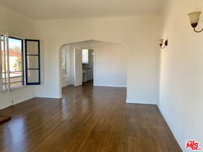 2924 1/2 12th Avenue, Los Angeles CA 90018
